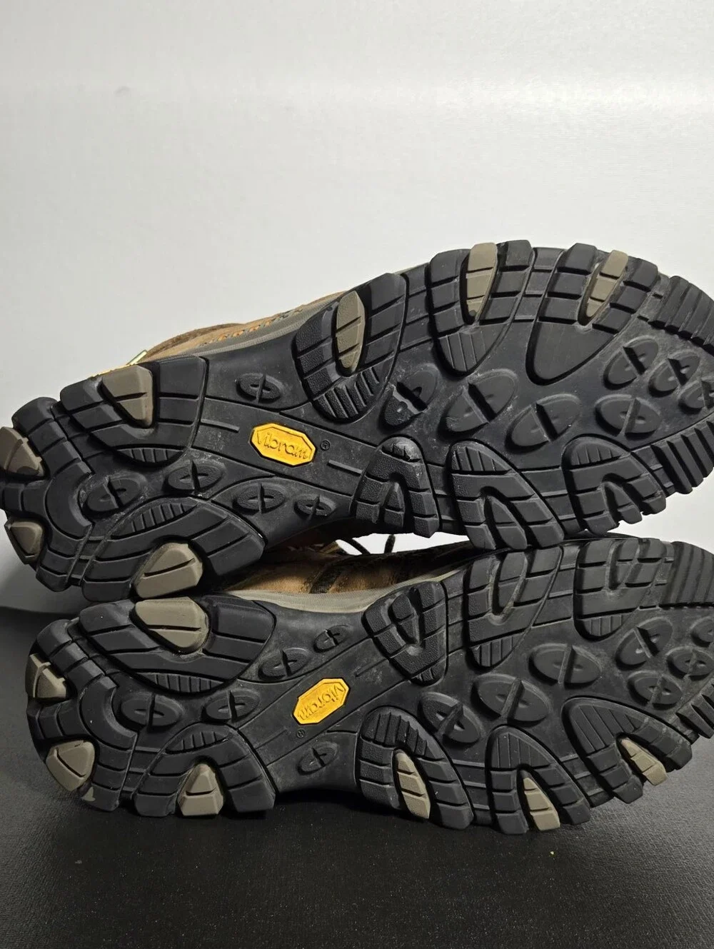 Merrell Moab 3 Mid Hiking Boots Men Size 12 Wide